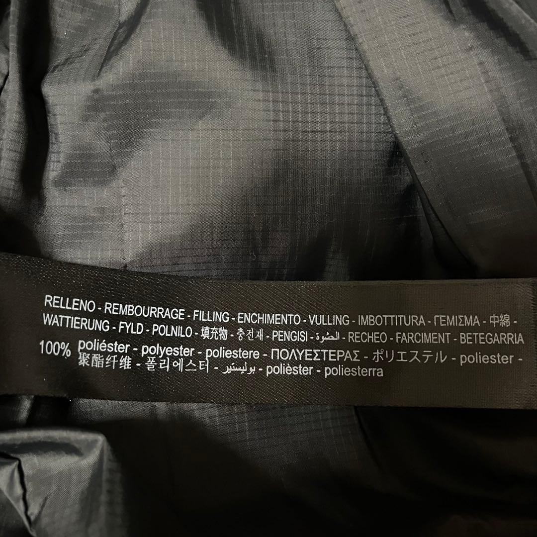 ZARA dnwr. パフダウンベスト