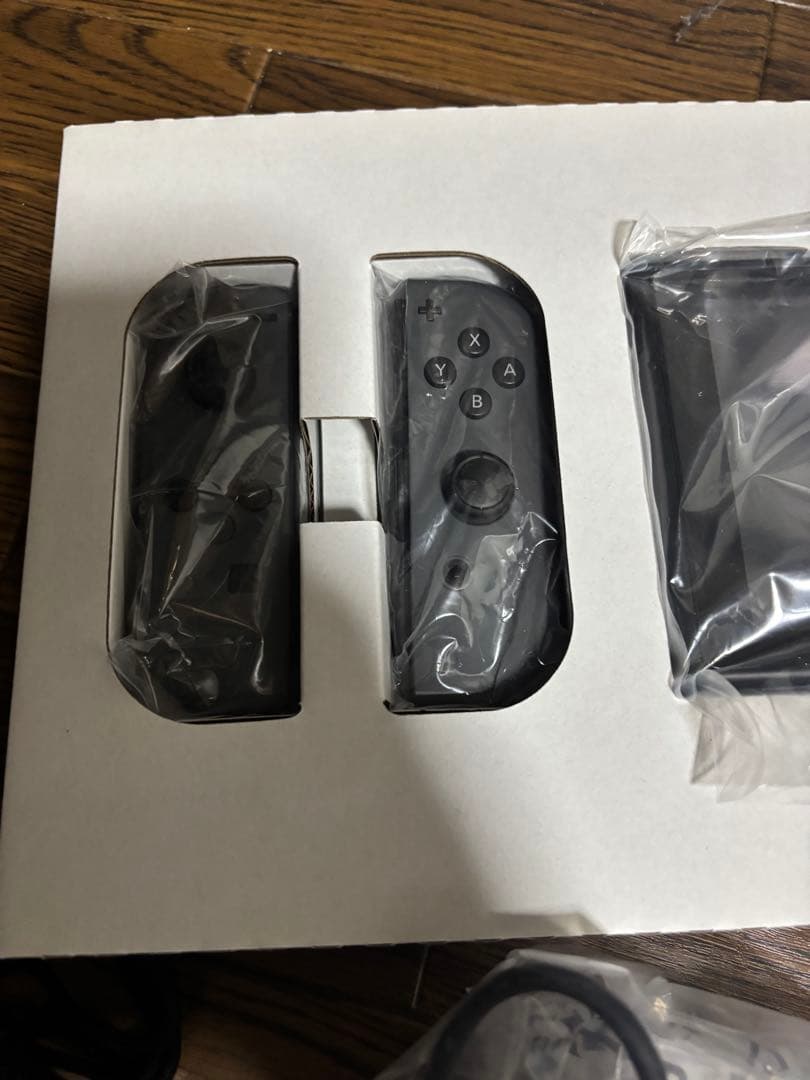Nintendo SwitchHADグレー　プロコン　ソフト2本　ケース付き