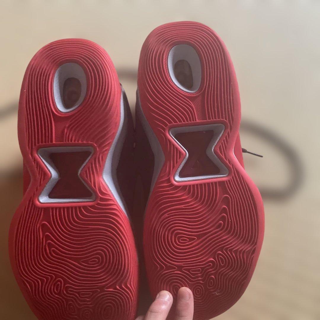 Nike PG5レッド