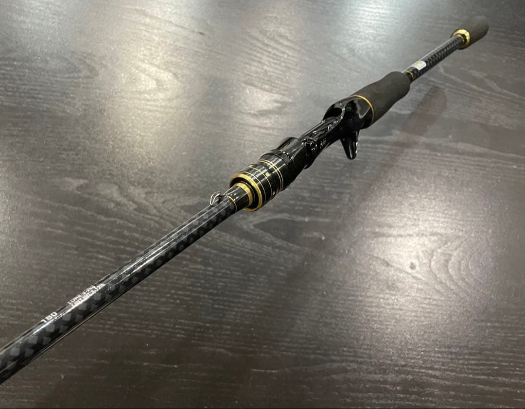 バス釣りセットベイトロッド&ベイトリール（パワーハンドル右巻）リール糸巻き付き