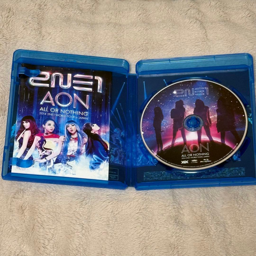 2NE1 DVD/Blu-ray/CD/ペンライト セット