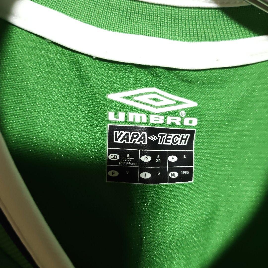2002年 UMBRO アイルランド ロビーキーン　長袖　ユニフォーム