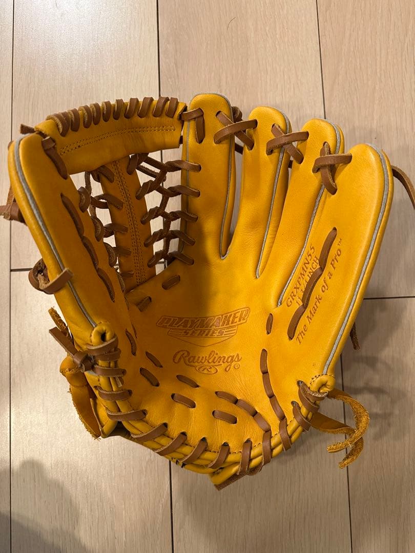 2/20日までの限定価格　Rawlings 軟式グローブ イエローセット