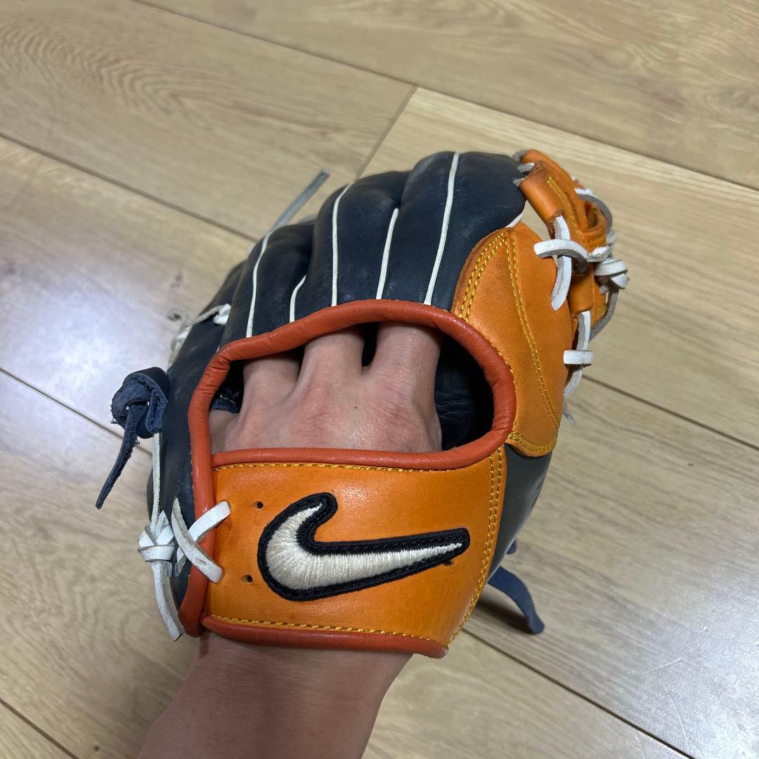 Nike DEF 1150 グローブ
