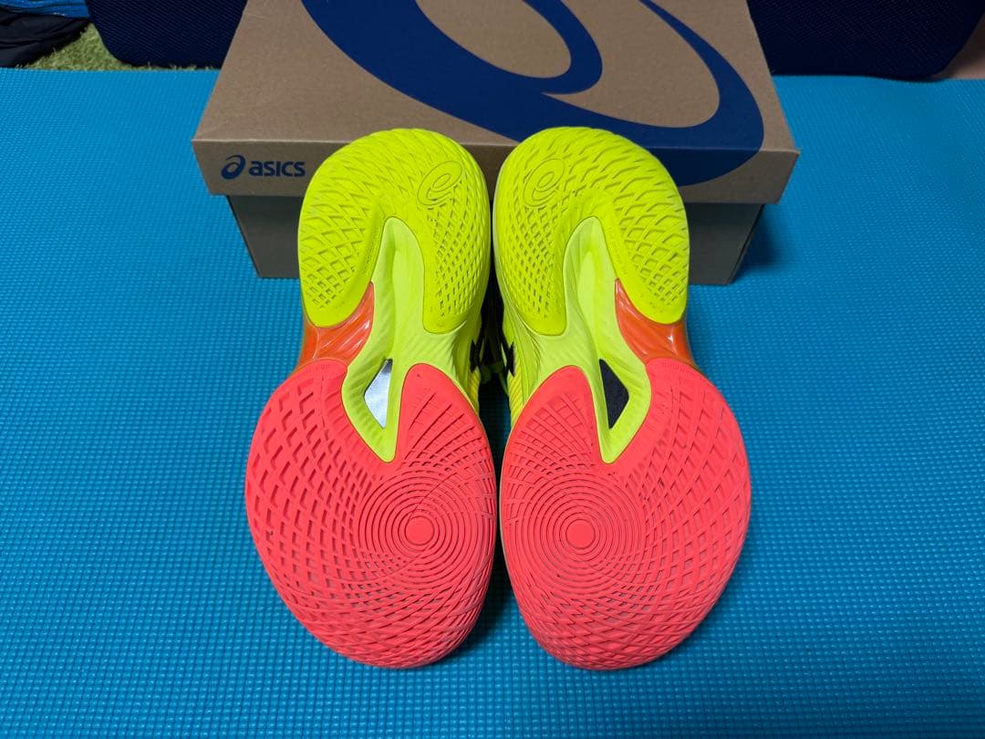 ASICS メタライズ2 パリモデル バレーボールシューズ 26cm【箱付き】