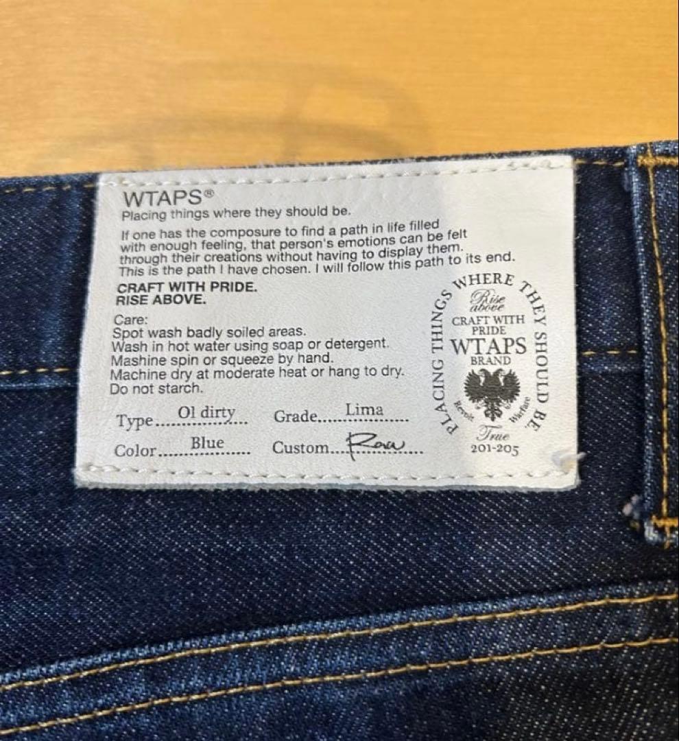 WTAPS ストレートジーンズ　ボタンフライ