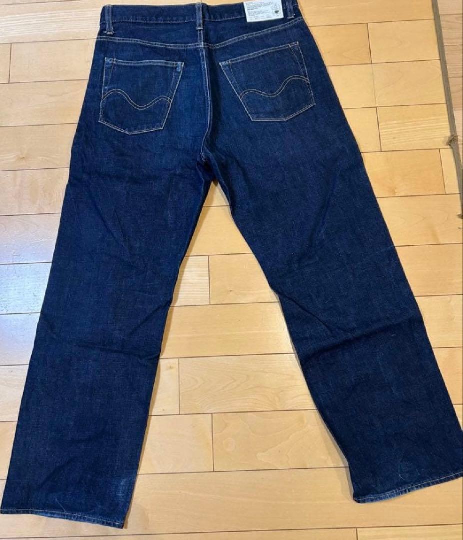 WTAPS ストレートジーンズ　ボタンフライ