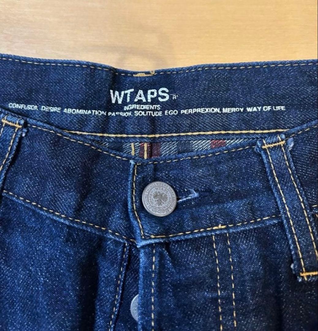 WTAPS ストレートジーンズ　ボタンフライ