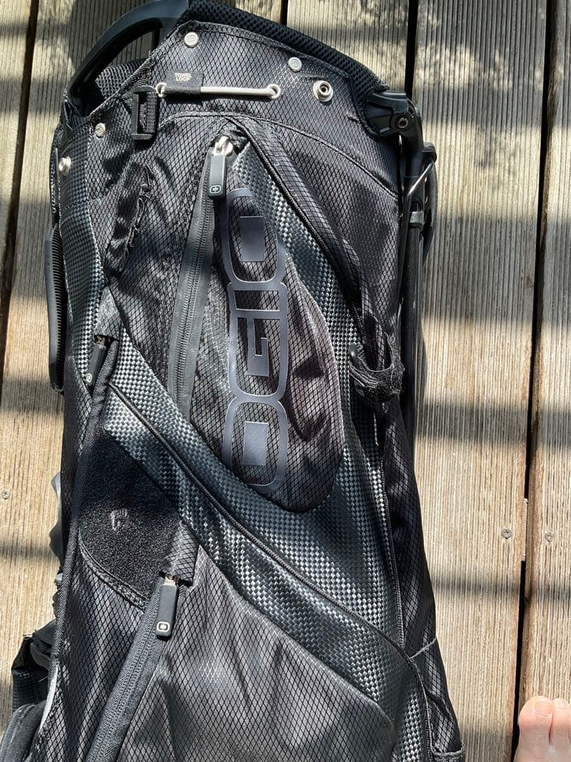 OGIO オジオ スタンド式 キャディバッグ 軽量 口枠多分割 ゴルフバッグ
