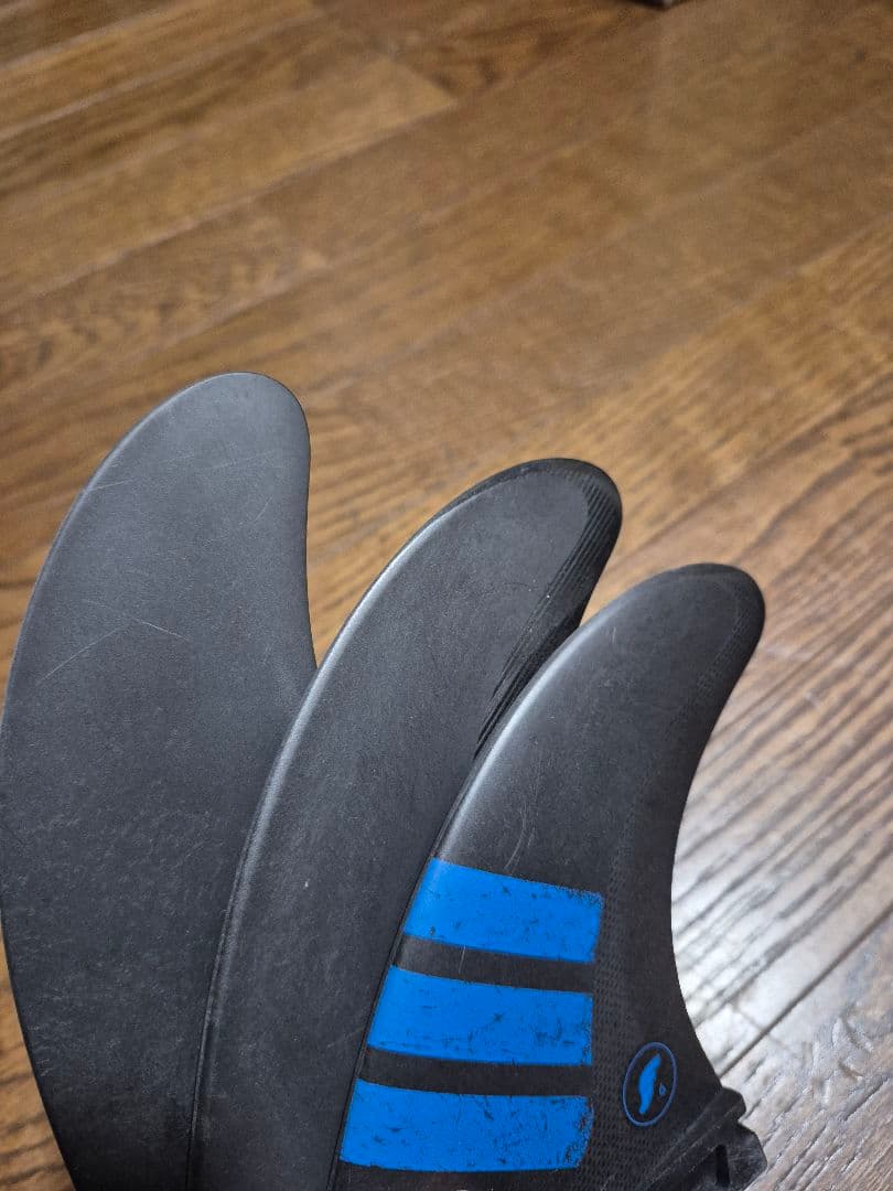 ALPHA F6 5FIN　トライ クアッド
