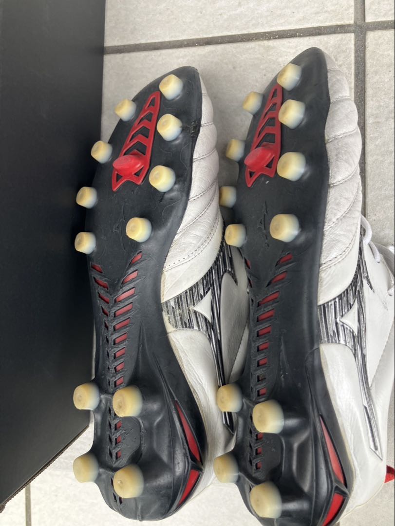 Mizuno Morelia II サッカーシューズ ホワイト/レッド