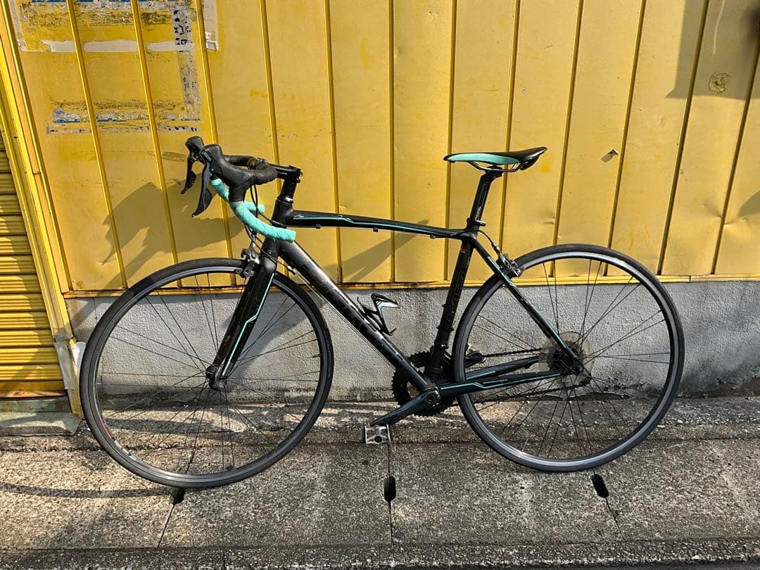 Bianchi VIA NIRONE7 ロードバイク 黒色 アルミ