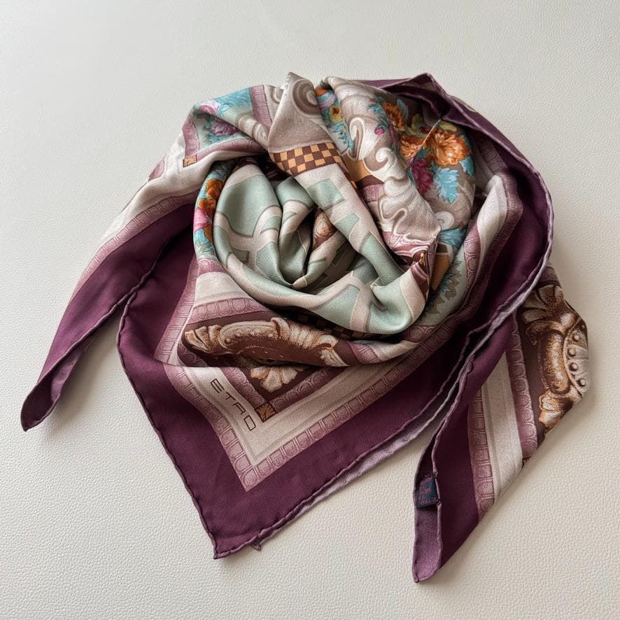 【極美品】ETRO エトロ シルク100% スカーフ 花柄 パープル イタリア