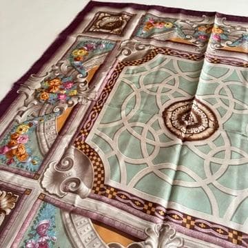 【極美品】ETRO エトロ シルク100% スカーフ 花柄 パープル イタリア
