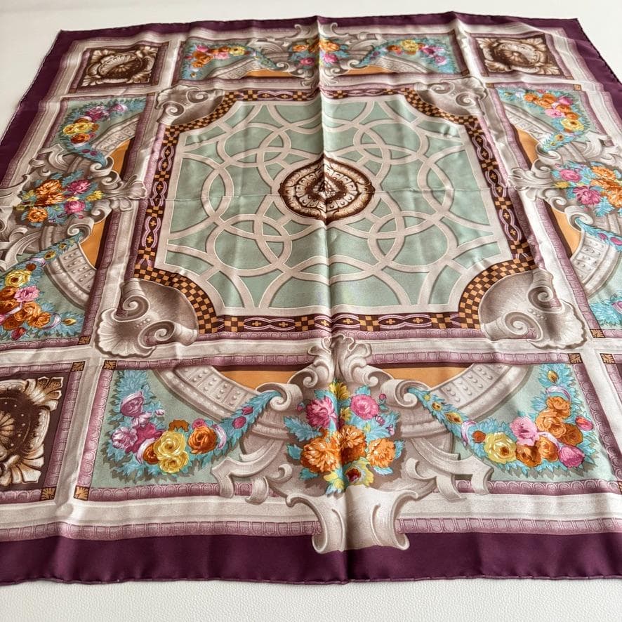 【極美品】ETRO エトロ シルク100% スカーフ 花柄 パープル イタリア