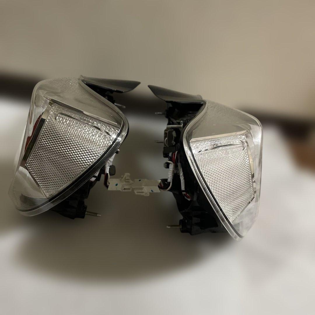 送料無料 少し訳有 ZN6 86 ZC6 BRZ 純正テール 左右セット