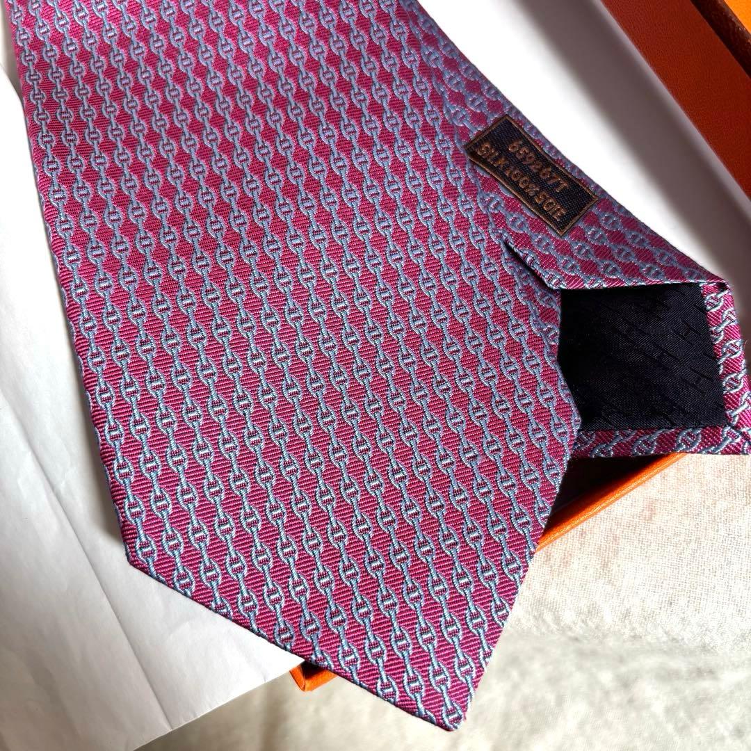 エルメスHERMES✨ヘリンボーン幾何学模様 ブランドネクタイ高級シルク　ピンク