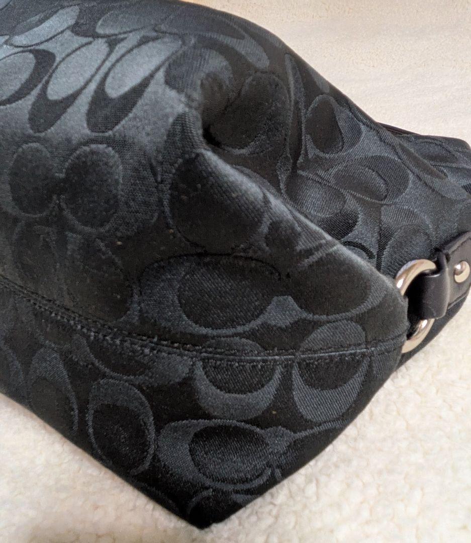 【Coach】シグネチャーキャンバス ショルダーバッグ