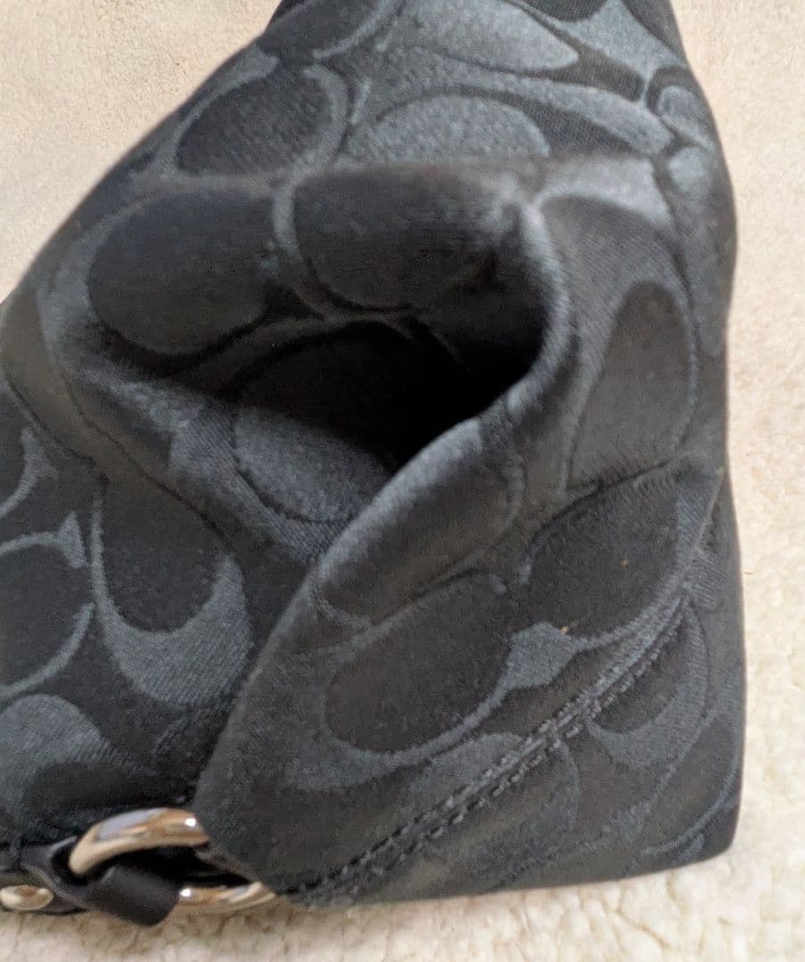 【Coach】シグネチャーキャンバス ショルダーバッグ