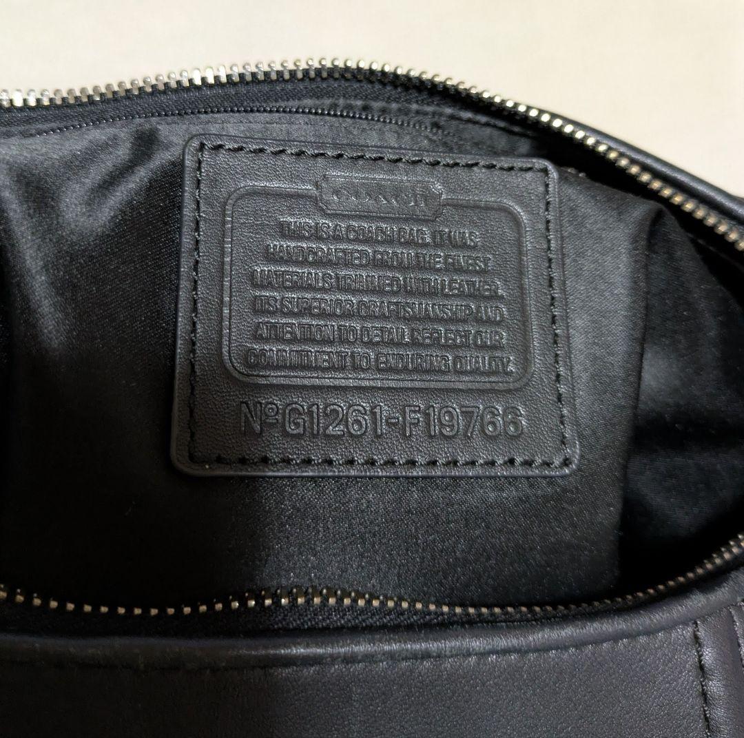 【Coach】シグネチャーキャンバス ショルダーバッグ