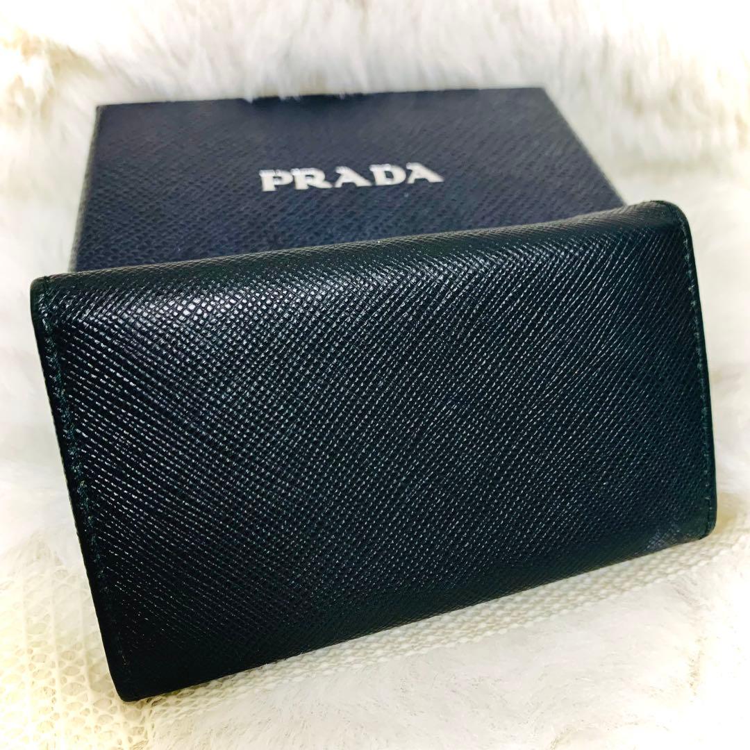 【極美品】PRADA プラダ 6連 レザーキーケース　黒