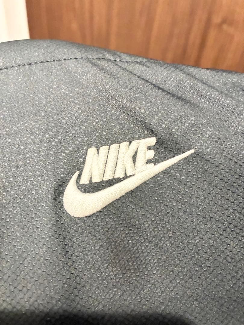 NIKE ダウンベスト