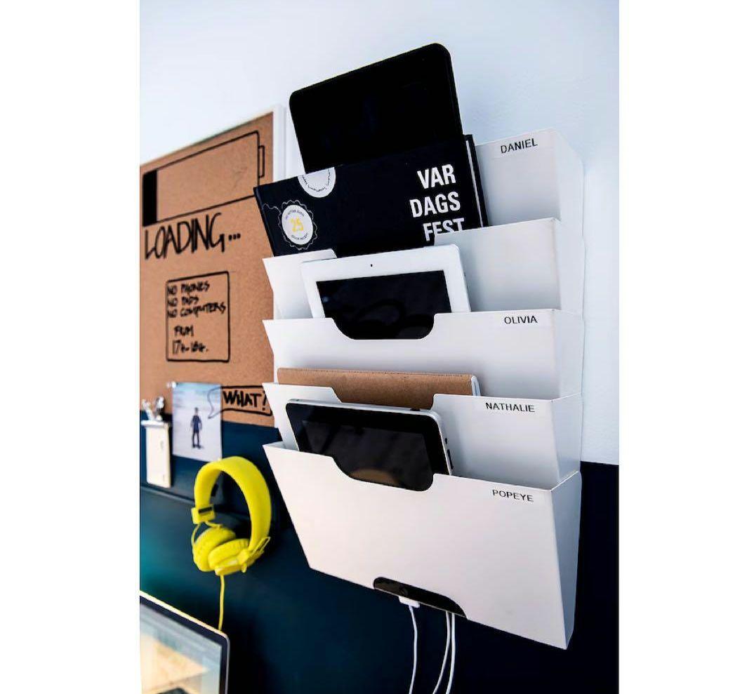 未使用品《IKEA》KVISSLE クヴィッスレ マガジンラック 廃盤品 白