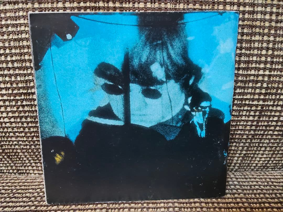 洋楽 Caught Between The Velvet Underground