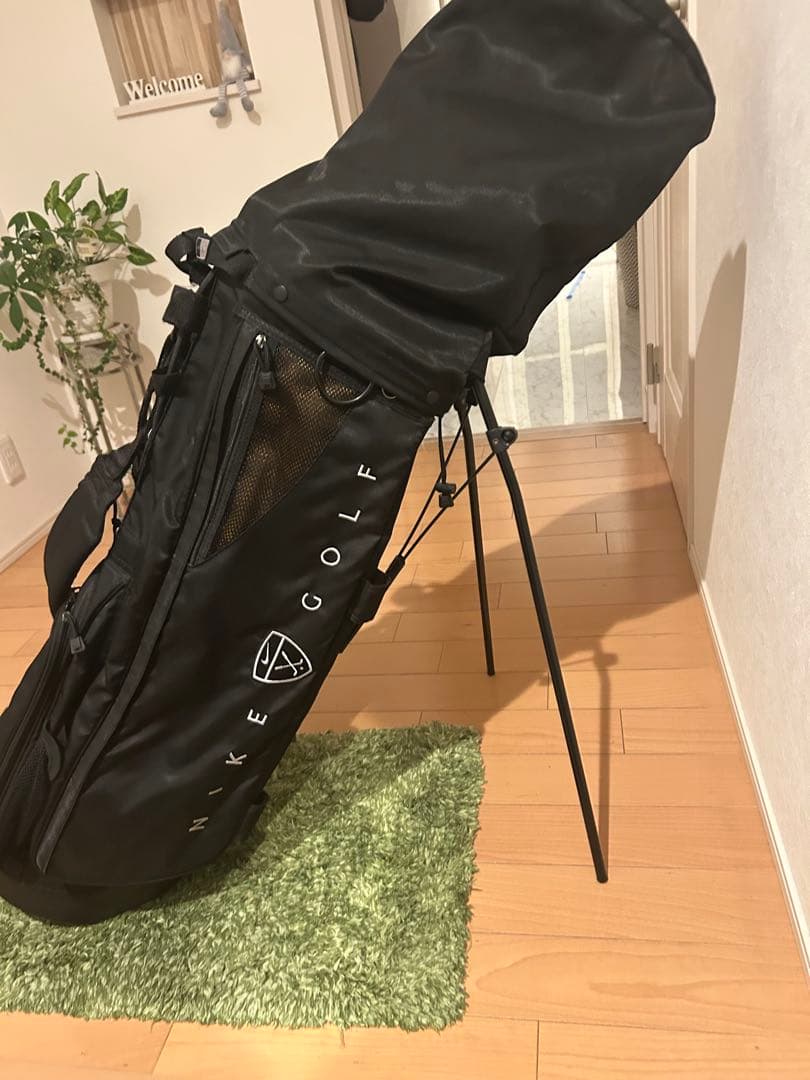 希少・軽量3kgNIKE GOLF ナイキ スタンド式 キャディバッグ ブラック