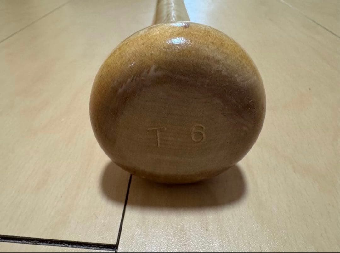 金本知憲サイン入りバット