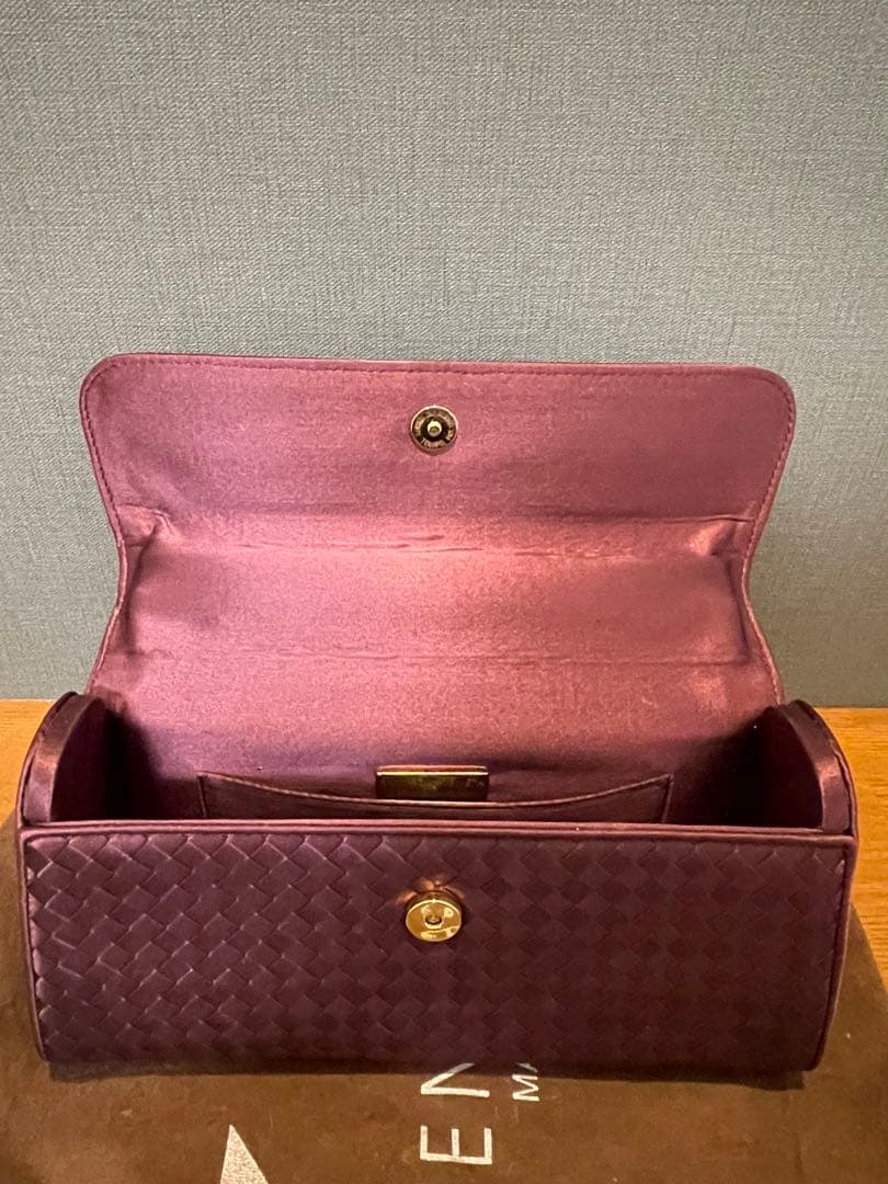 BOTTEGA VENETA ボッテガヴェネタ　ラインストーン　ハンドバッグ