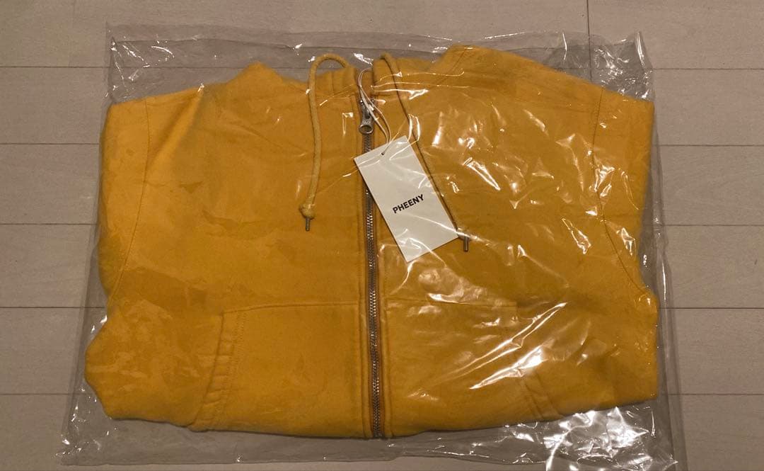 PHEENY （フィーニー） zip up hoodie