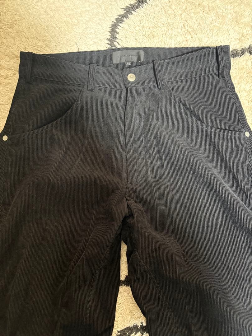 パンツ Omar afridi Knee Darted Flare Trousers