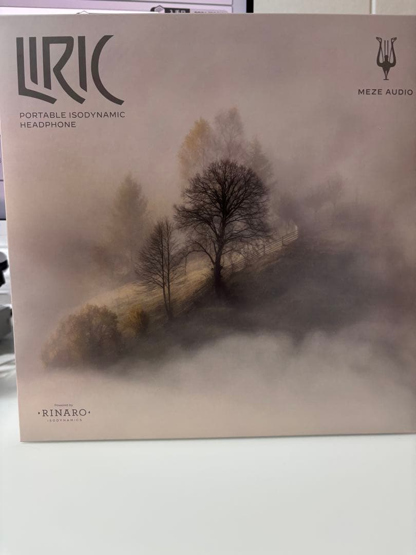 ヘッドホン MEZE AUDIO LIRIC2
