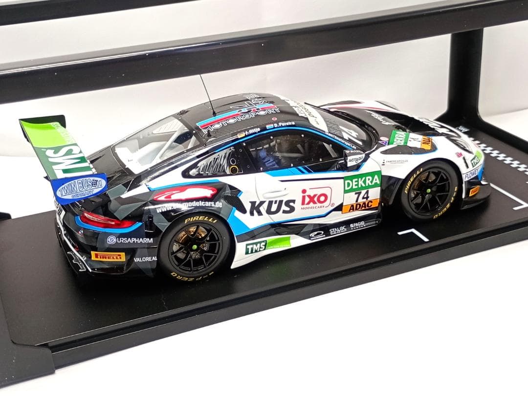 イクソ 1/18 ポルシェ 911 GT3R #74 GTマスターズ 2021