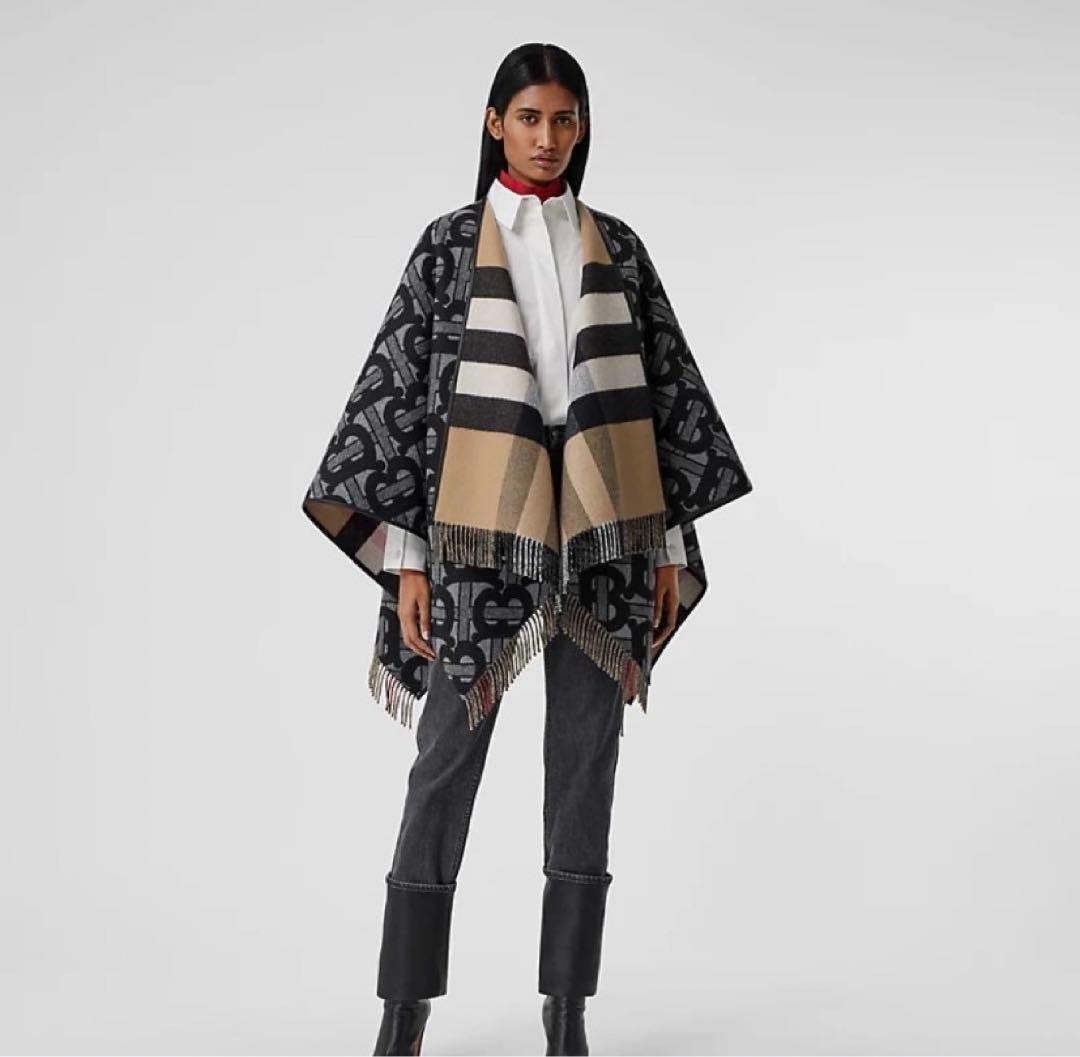 Burberryモノグラム ウールカシミア ジャカードケープ