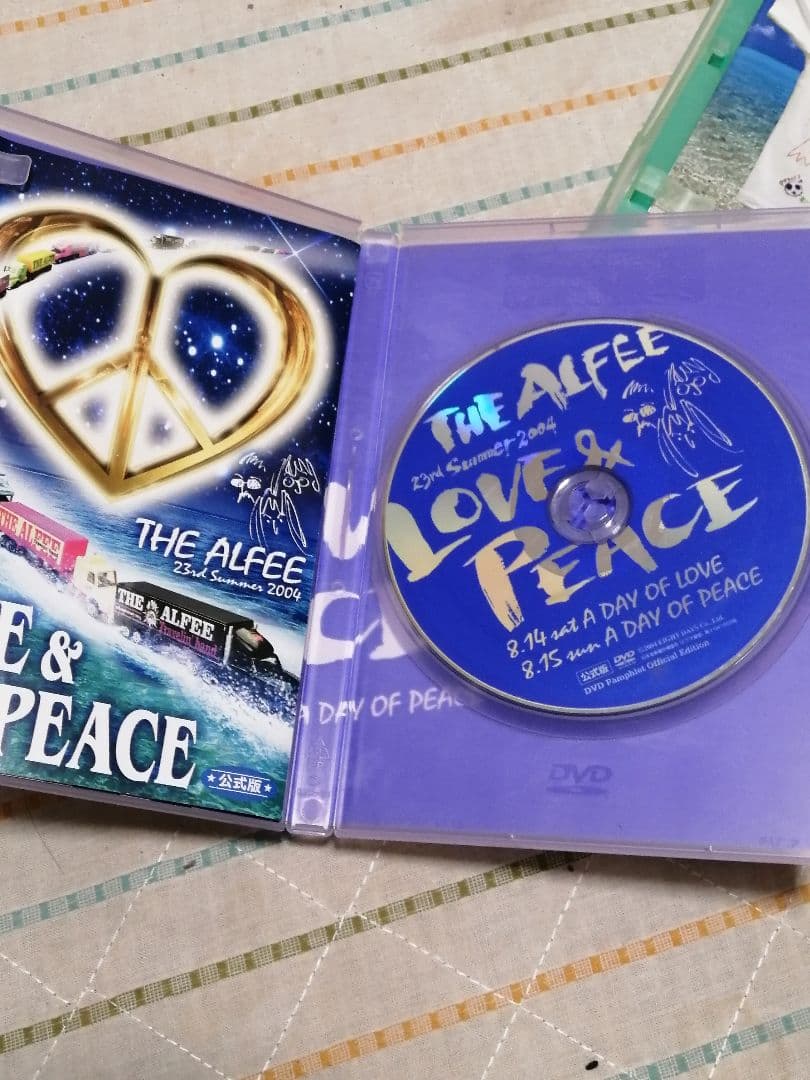 THE ALFEE  LOVE&PEACE DVDパンフ