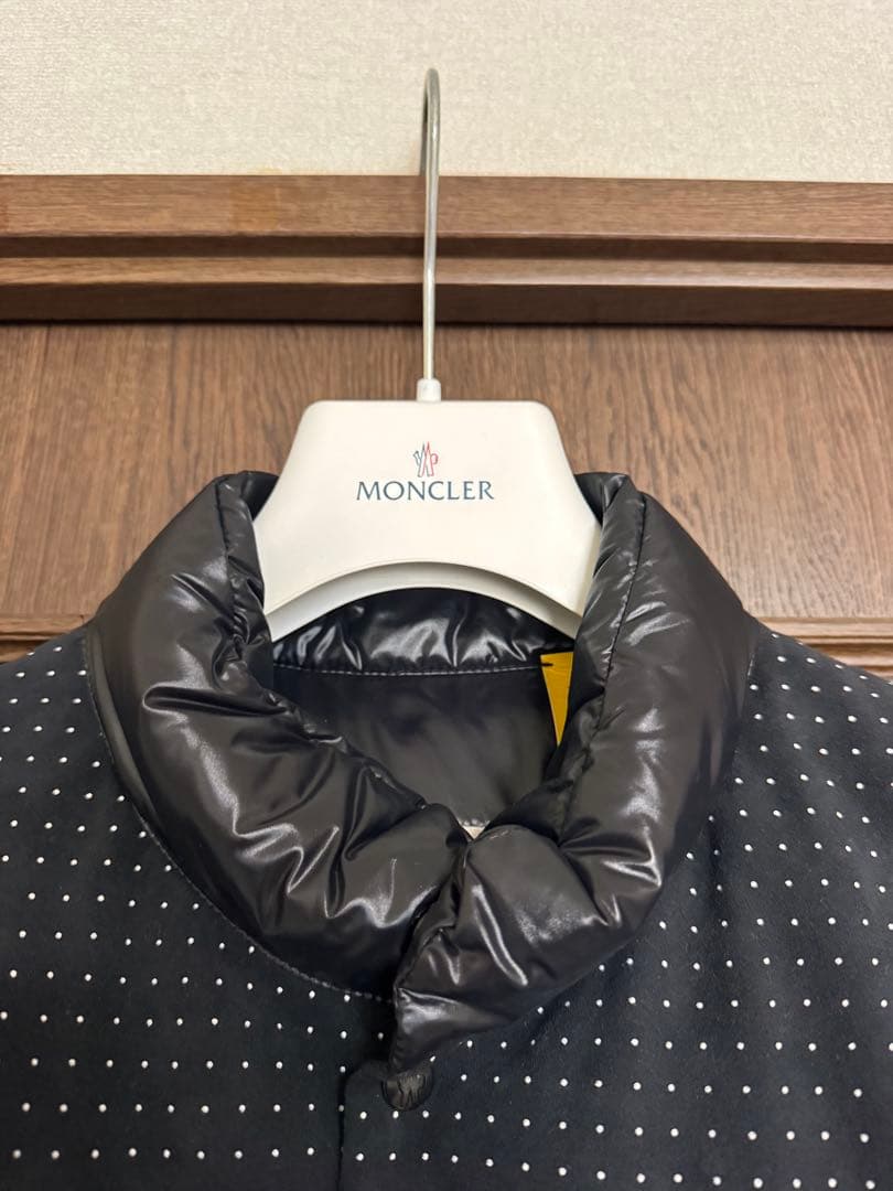 ヨ*シ様 MONCLER GENIUS × FRAGMENT ダウンベスト 黒