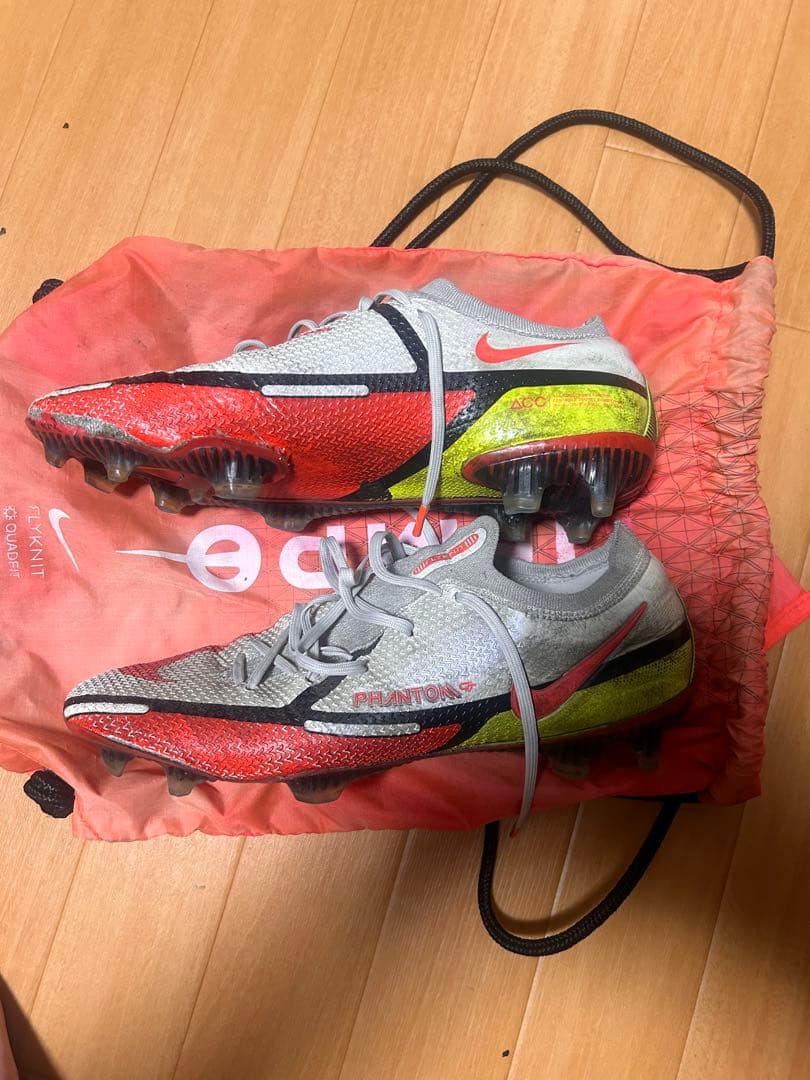 Nike Phantomサッカースパイク27cm