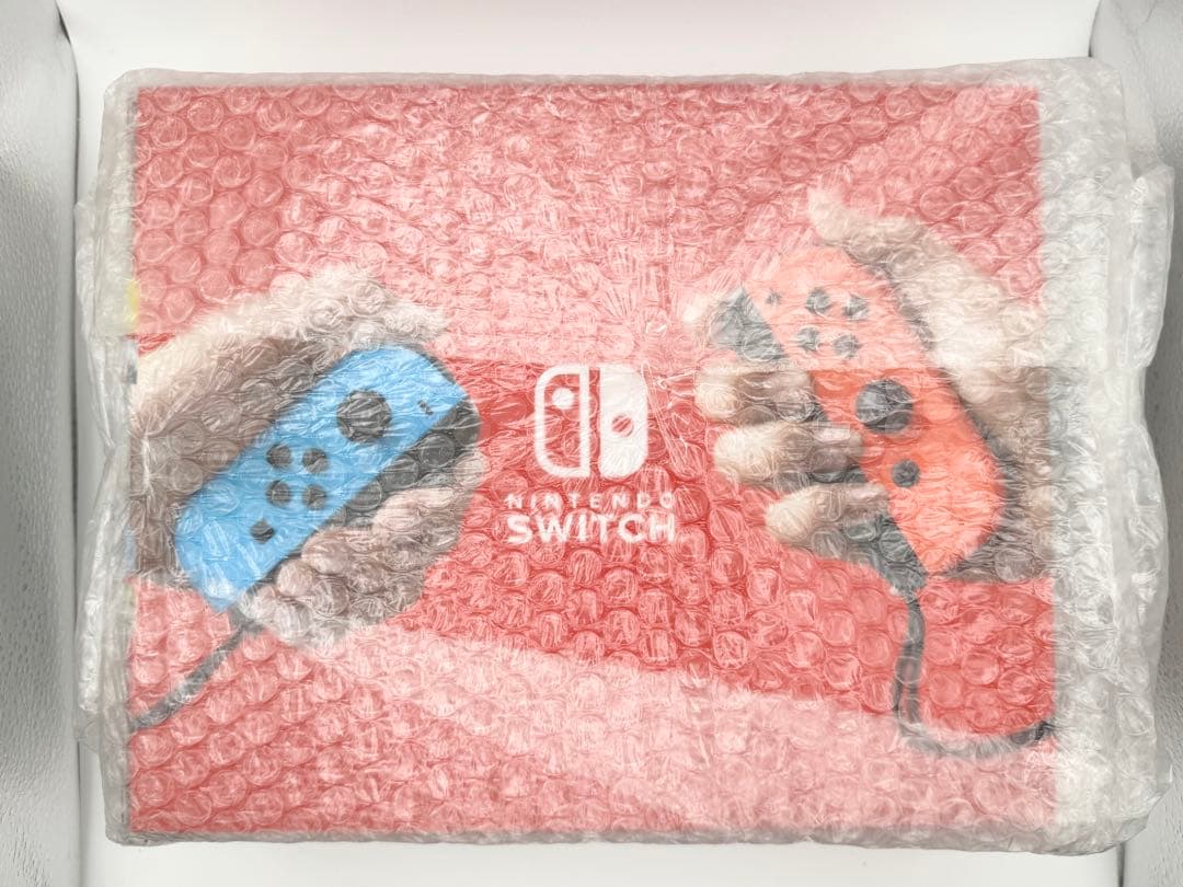 新品未開封　Nintendo Switch ネオンブルー/レッド 本体