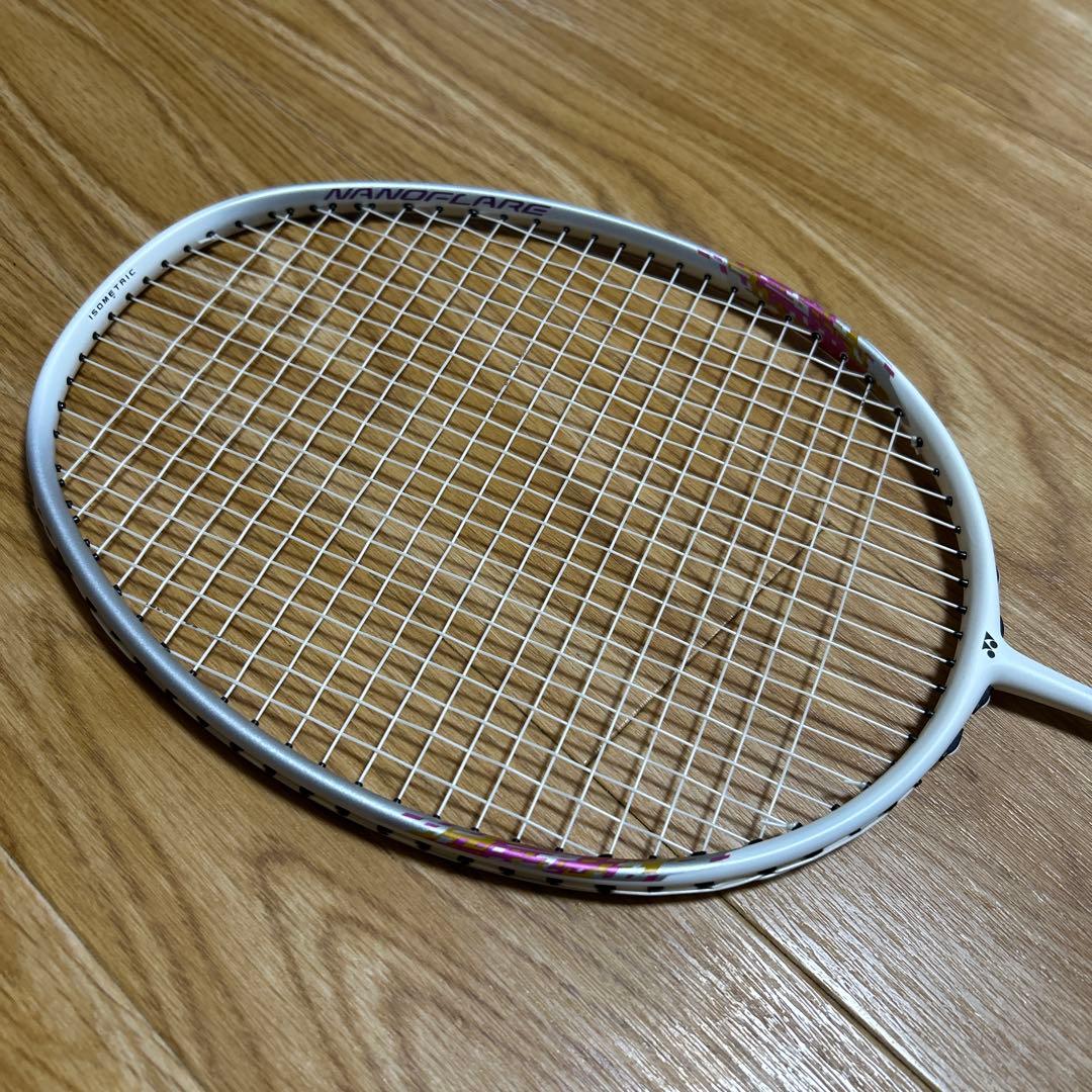 【美品】ヨネックス NANOFLARE 10BPバドミントン ラケット　4UG5