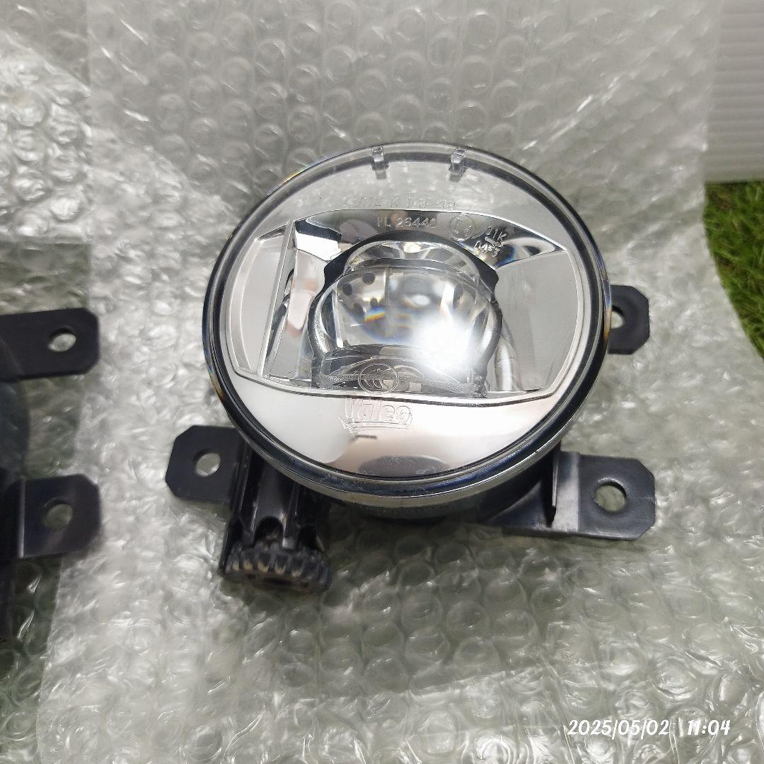 フォグランプ valeo SAE K F3 18 2個セット パーツ