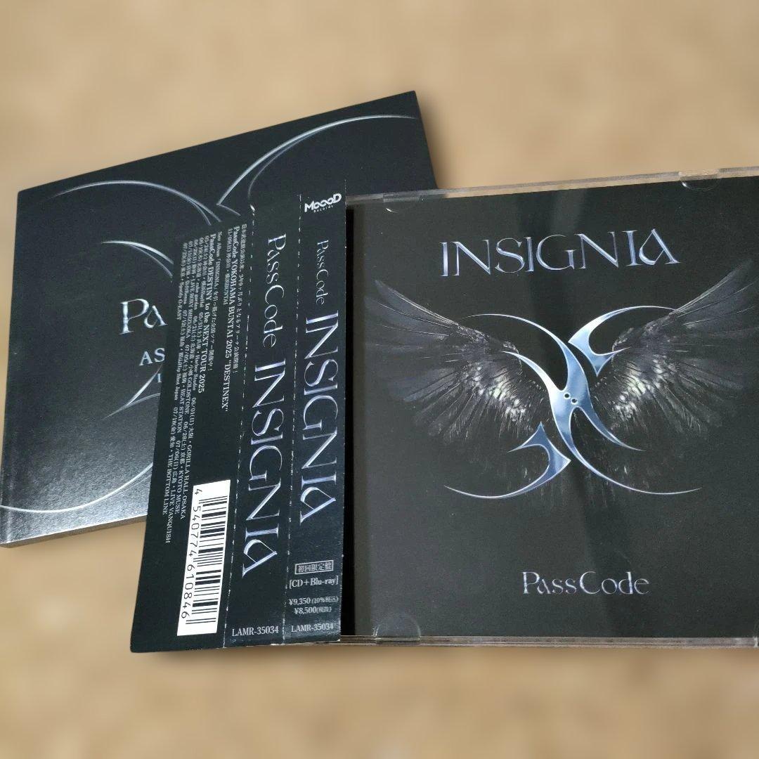 PassCode　/ INSIGNIA 初回限定盤
