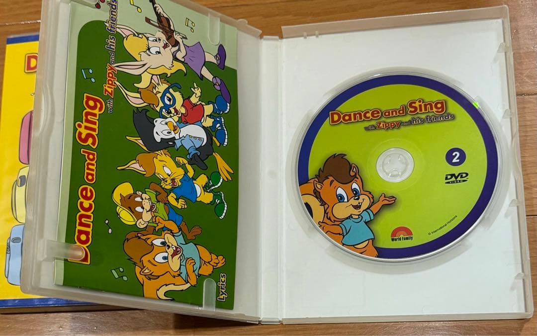 DWE Zippy Dance and Sing 1と2