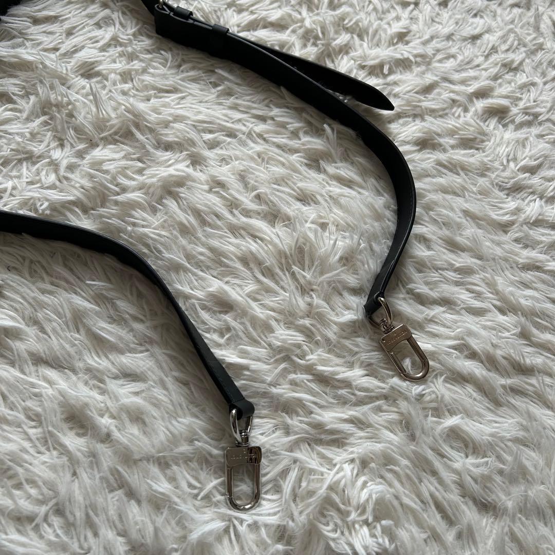 【ルイヴィトン】 ショルダーストラップ 新品 レザー マット 長さ調整可 黒