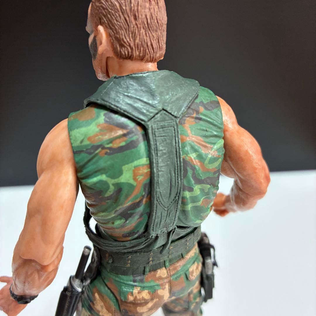 NECA ジャングルパトロールダッチ　フィギュア　シリーズ8