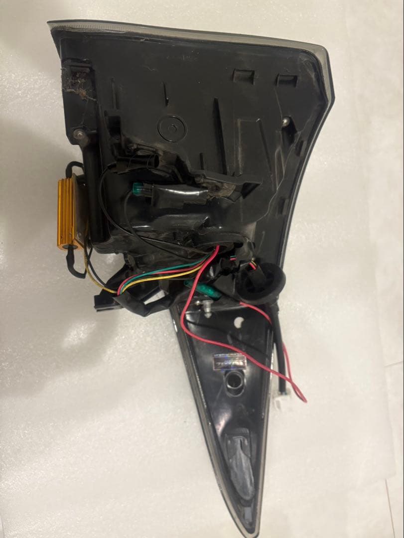 50プリウス　前期　ヴァレンティテールランプ　シーケンシャル　LEDテール