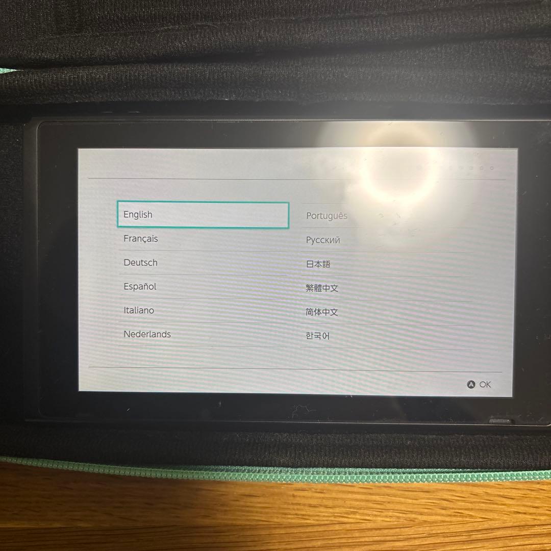 Nintendo switch本体　ピカブイバージョン