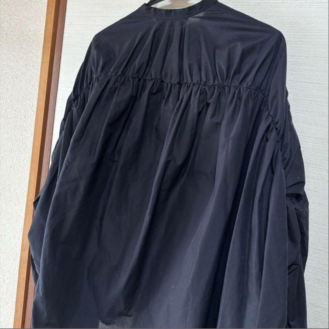 ミズイロインド　ブラック　ギャザー　シャツ