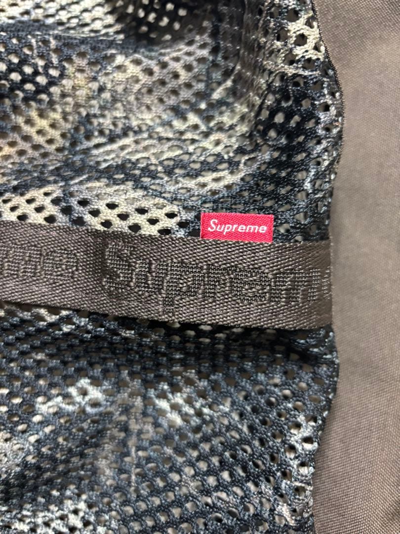 Supreme CORDURAコラボ　カモフラージュ メッシュトートバッグ